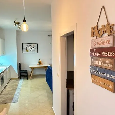 Cozy 1 Bedroom Apartment-Saranda *